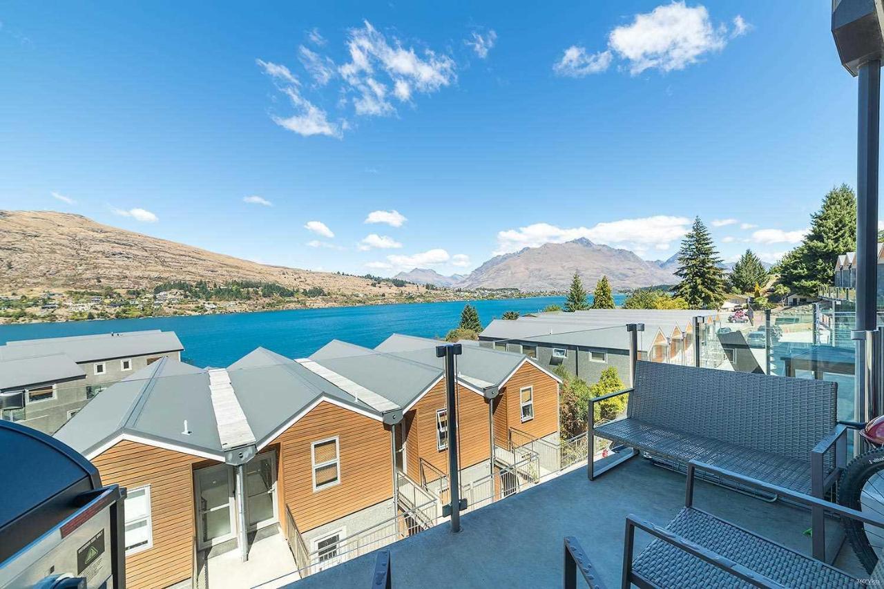 Alpine Village Views Queenstown Extérieur photo